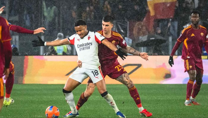 Рома без Довбика врятувалась від поразки Мілану й увірвалась у топ-3 – асист Модріча не допоміг Рома без Довбика врятувалась від поразки Мілану й увірвалась у топ-3 – асист Модріча не допоміг