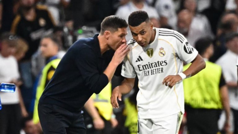 Алонсо и Мбаппе / Фото P. Lahalle/L'Équipe Алонсо и Мбаппе / Фото P. Lahalle/L'Équipe