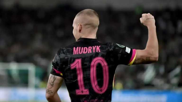 Михаил Мудрик / Фото Milos Bicanski/Getty Images