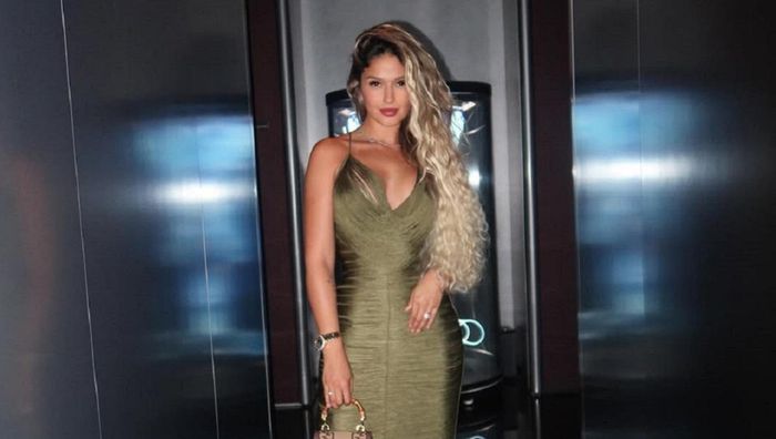 Неймовірна кохана лідера Барселони божевільно відсвяткувала його дубль у фіналі Суперкубка Іспанії (ВІДЕО)