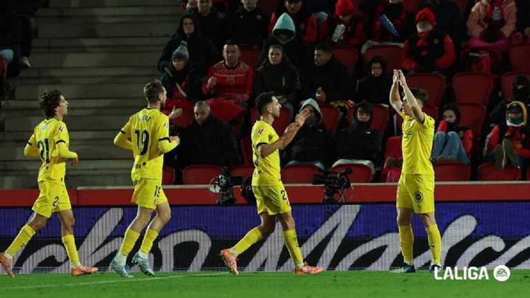 Гравці Жирони святкують гол / Фото з офіційного сайту Ла Ліги Гравці Жирони святкують гол / Фото з офіційного сайту Ла Ліги