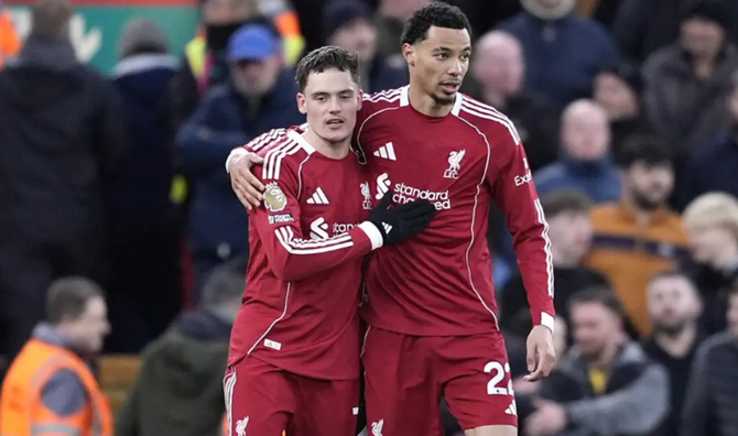 АПЛ: Ліверпуль несподівано втратив очки проти Лідса, екс-зірка Шахтаря врятувався у лондонському дербі