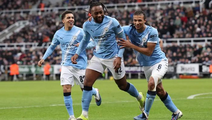 Гол звездного экс-партнера Забарного в видеообзоре матча Ньюкасл – Манчестер Сити – 0:2 Гол звездного экс-партнера Забарного в видеообзоре матча Ньюкасл – Манчестер Сити – 0:2