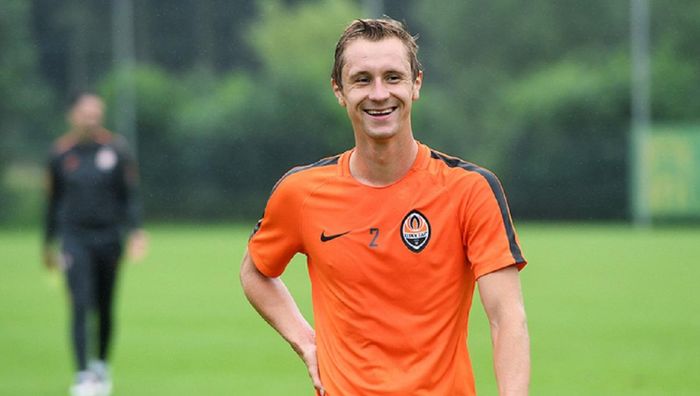 Экс-игрок Шахтера и сборной Украины официально перешел в Александрию Экс-игрок Шахтера и сборной Украины официально перешел в Александрию