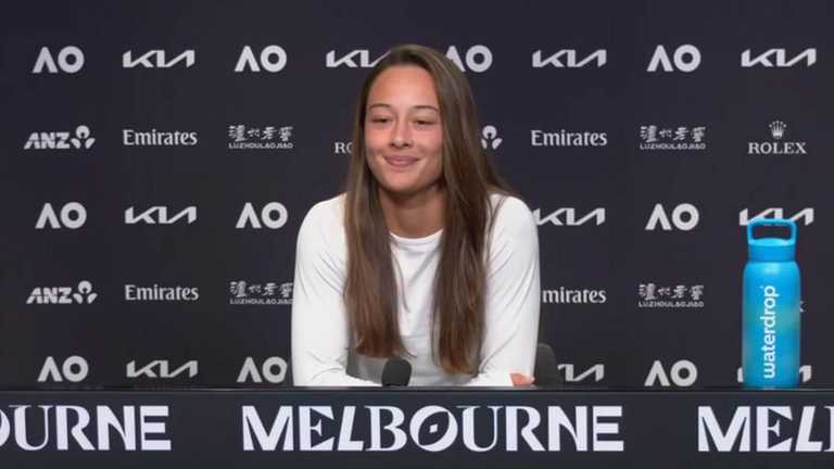 Зейнеп Сонмез / Скріншот Зейнеп Сонмез / Скріншот