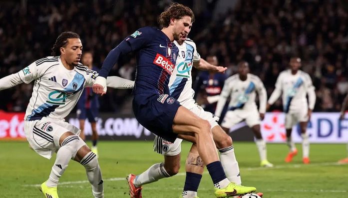 Вылет Забарного из Кубка Франции в видеообзоре матча ПСЖ – Париж – 0:1