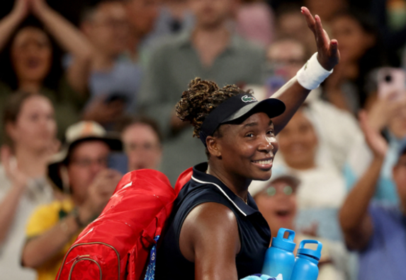 Російська чемпіонка Grand Slam зазнала приниження від 697 ракетки на старті AO, легендарна Вільямс вилетіла