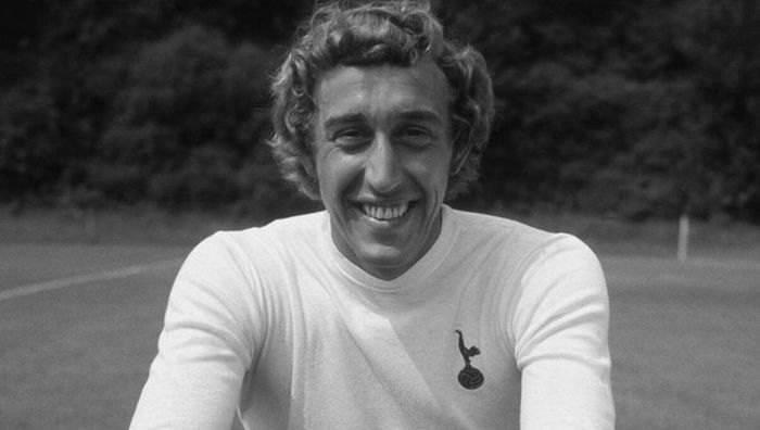 Помер культовий нападник Тоттенхема і збірної Англії – свого часу йому належав трансферний рекорд Помер культовий нападник Тоттенхема і збірної Англії – свого часу йому належав трансферний рекорд