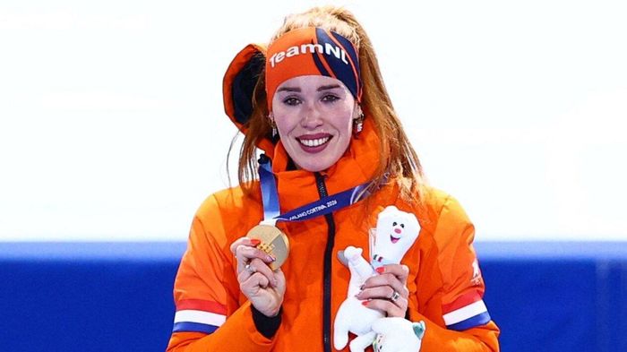 Конькобежка Нидерландов выиграла золото Олимпиады 2026 на 1500 м – она опередила серебряного призера на 0.06 секунд