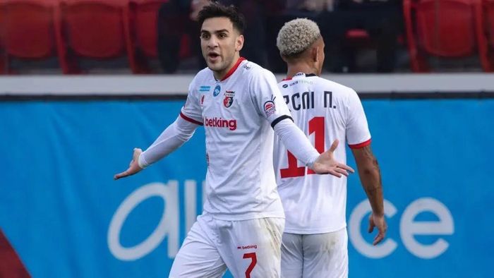 Спортдир Вереса прокомментировал скандальный побег игрока из Украины: "Такие вещи не прощаются"