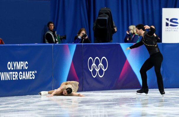 Канадська фігуристка дебютувала на Олімпіаді в 42 роки і зазнала падіння (ВІДЕО)