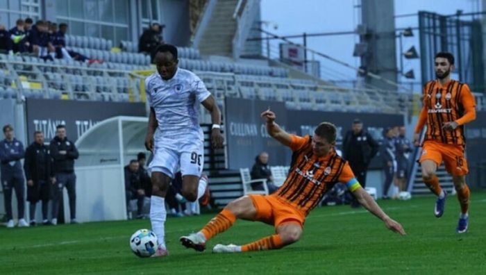 Шахтар отримав невтішну оцінку від експерта після програного спарингу ЛНЗ: "Це може обернутися великими проблемами" Шахтар отримав невтішну оцінку від експерта після програного спарингу ЛНЗ: "Це може обернутися великими проблемами"