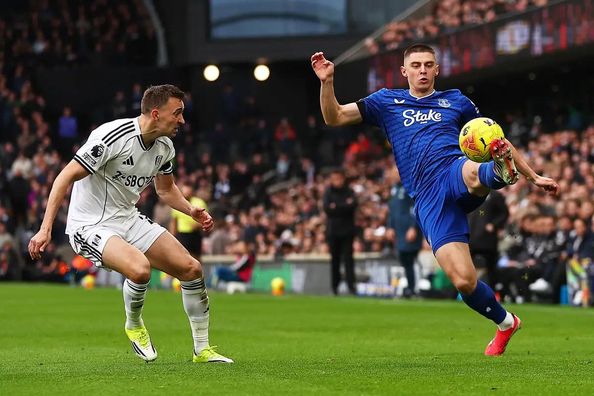 Автогол і асист Миколенка у відеоогляді матчу Фулхем – Евертон – 1:2