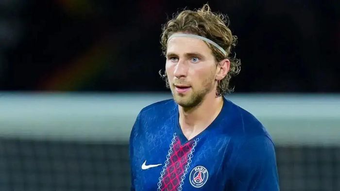 Розгромна перемога Забарного у відеоогляді матчу ПСЖ – Мец – 3:0