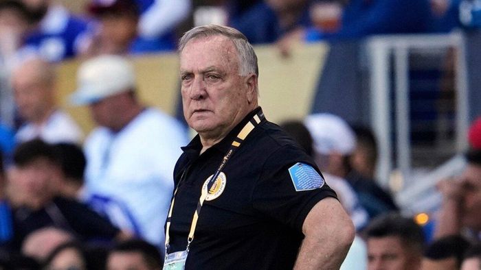 Сенсационный дебютант ЧМ-2026 по футболу остался без легендарного тренера за несколько месяцев до старта турнира