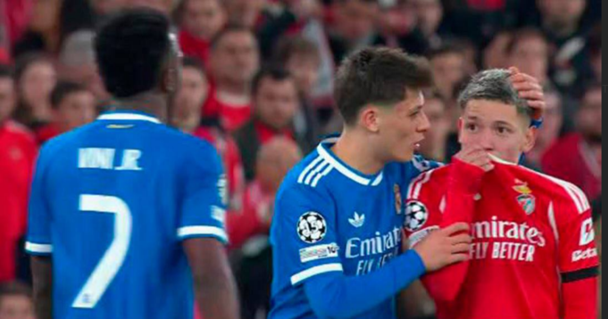 Скандальна перепалка Вінісіуса / Скріншот