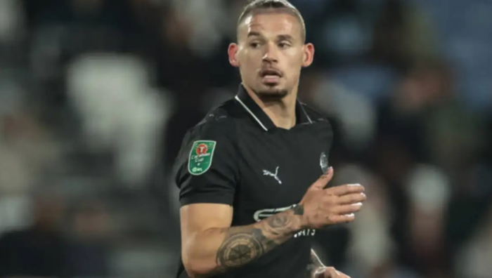 Манчестер Сити официально отпустил обладателя ЛЧ, который провалился у Гвардиолы Манчестер Сити официально отпустил обладателя ЛЧ, который провалился у Гвардиолы