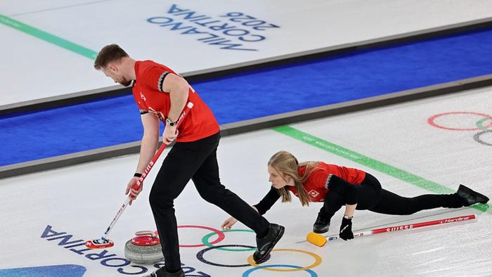 Олімпіада-2026 розпочалася з курйозу – змагання перервали через вимкнення світла (ФОТО)