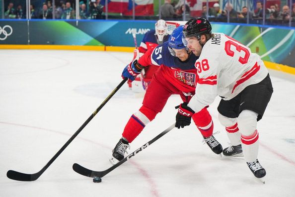 Хокей на Олімпіаді 2026: Канада стартувала з розгрому, Франція програла 0:4