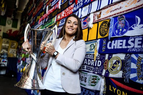 Збірна України з футболу офіційно отримала нову головну тренерку