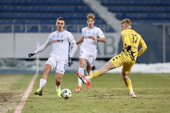 Динамо мінімально здолало Рух в матчі УПЛ – гол Пономаренка і відмінна гра дебютанта киян