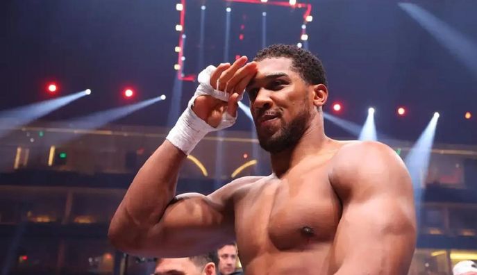 Джошуа після підтримки України ошелешив панібратством з фанатами путіна (ФОТО)