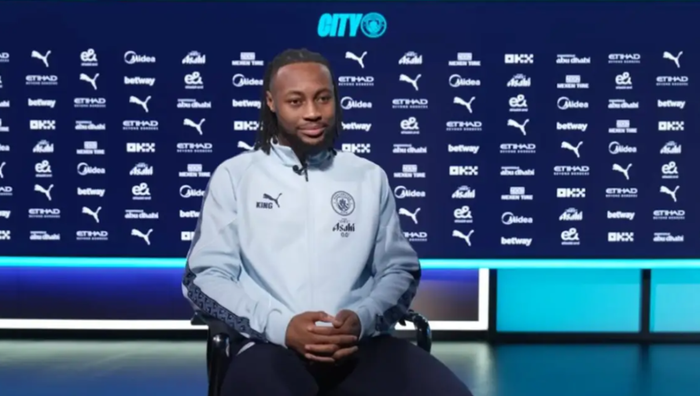 Манчестер Сіті з голом екс-одноклубника Забарного переміг Лідс та знову наблизився до Арсенала в АПЛ Манчестер Сіті з голом екс-одноклубника Забарного переміг Лідс та знову наблизився до Арсенала в АПЛ