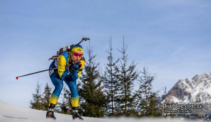 Україна завершила ЧЄ з біатлону жіночою естафетою з 2 колами штрафу – Меркушина втратила позицію на останніх метрах