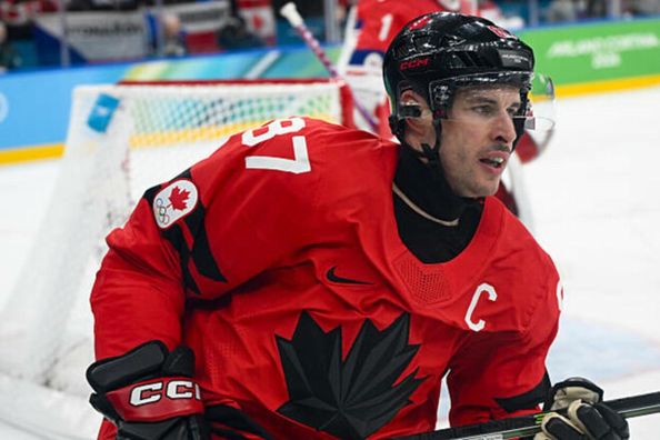 Хоккей на Олимпиаде 2026: Канада может потерять звездного капитана на решающие матчи