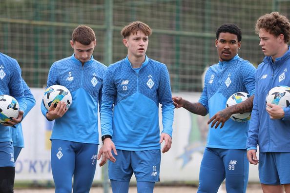 Динамо официально подписало сенсационного джокера, который дважды огорчал Атлетико