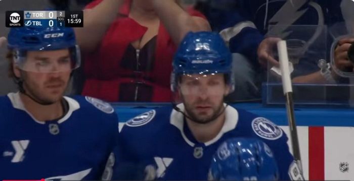 Тампа снова первая на Востоке, герой Олимпиады принес победу Баффало – НХЛ возобновила чемпионат