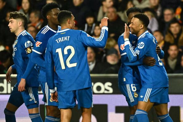 Реал з голом Мбаппе дотиснув Валенсію і продовжує переслідувати Барселону 