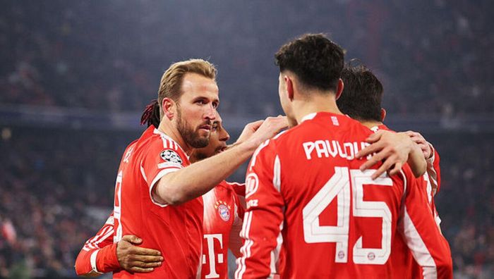 Бавария в большинстве разгромила Хоффенхайм – у Диаса 3+1, Кейн оформил дубль с пенальти Бавария в большинстве разгромила Хоффенхайм – у Диаса 3+1, Кейн оформил дубль с пенальти