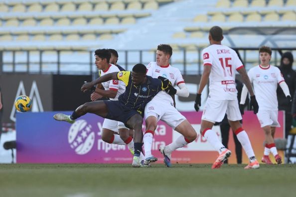 Два клуби УПЛ терміново шукають нові стадіони для проведення домашніх матчів