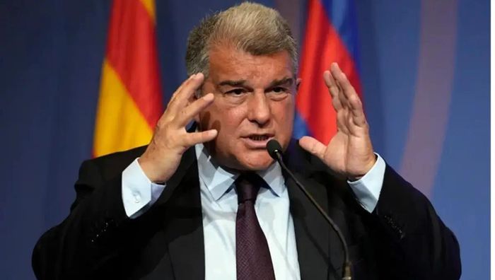 Выборы президента Барселоны: СМИ узнали, кто будет руководить клубом ближайшие пять лет Выборы президента Барселоны: СМИ узнали, кто будет руководить клубом ближайшие пять лет