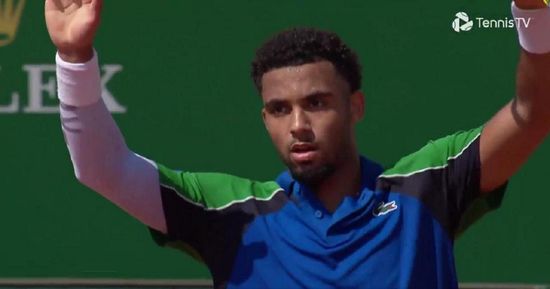 Зірковий господар Мастерса в Маямі з 4 матчболами дозволив супернику організувати  камбек року і вилетів у чвертьфіналі