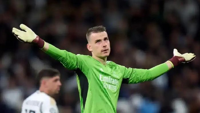 Легенда Реала раскрыл, на кого делают ставку в воротах после травмы Куртуа – неожиданный вердикт для Лунина Легенда Реала раскрыл, на кого делают ставку в воротах после травмы Куртуа – неожиданный вердикт для Лунина