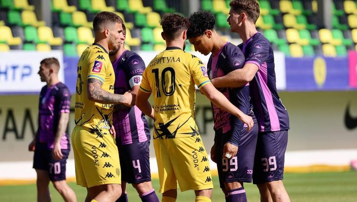 Эпицентр во второй раз победил Рух –изгнанник Шовковского мог забивать в дебюте и стал героем драки Эпицентр во второй раз победил Рух –изгнанник Шовковского мог забивать в дебюте и стал героем драки