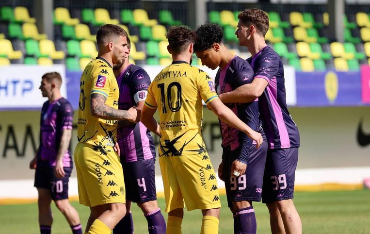 Епіцентр вдруге переміг Рух – вигнанець Шовковського міг забивати в дебюті й став героєм бійки