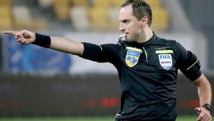 Судейский скандал в УПЛ: известна судьба Балакина на 21-й тур чемпионата Судейский скандал в УПЛ: известна судьба Балакина на 21-й тур чемпионата
