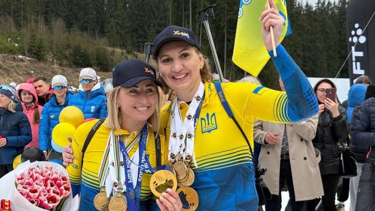 Віта Семеренко та Олена Підгрушна / Федерація біатлону України Віта Семеренко та Олена Підгрушна / Федерація біатлону України