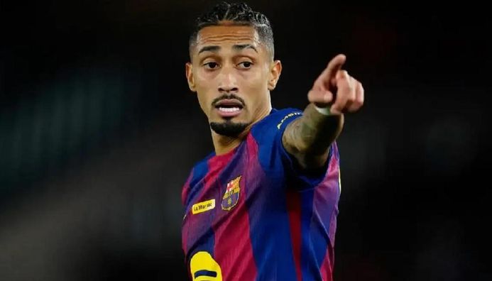 Дубли Рафиньи, Левандовски и Эланги в видеообзоре матча Лиги чемпионов Барселона – Ньюкасл – 7:2