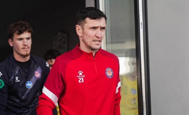 Скандал і шарпанина у Другій лізі: футболіста звинуватили у побитті болбоя – гравець озвучив свою версію (ВІДЕО)