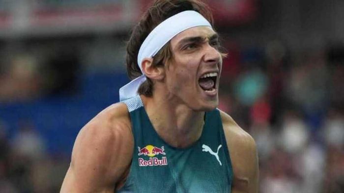 Дюплантіс знову оновив світовий рекорд у стрибках із жердиною (ВІДЕО)