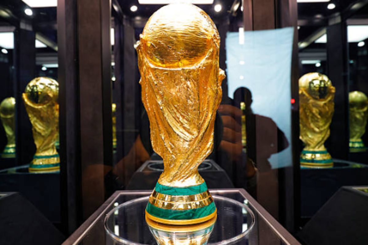 Трофей чемпионата мира по футболу / Getty Images