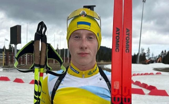 Украина претендовала на серебро биатлонной эстафеты на ЧМ, но круг штрафа на последнем этапе привел к фиаско