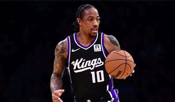 Звезда Сакраменто побил рекорд НБА, Детройт споткнулся, Оклахома закрепилась на вершине Запада –все результаты