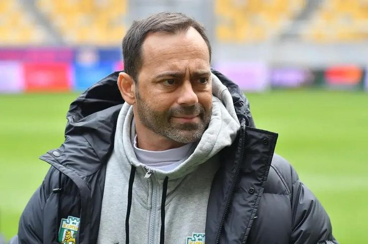 Карпати можуть звільнити тренера вже сьогодні – він провів на чолі команди 3 матчі