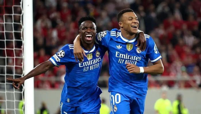 Винисиус оценил провокационное празднование гола в матче с Ман Сити:" Каждый имеет право на это" Винисиус оценил провокационное празднование гола в матче с Ман Сити:" Каждый имеет право на это"