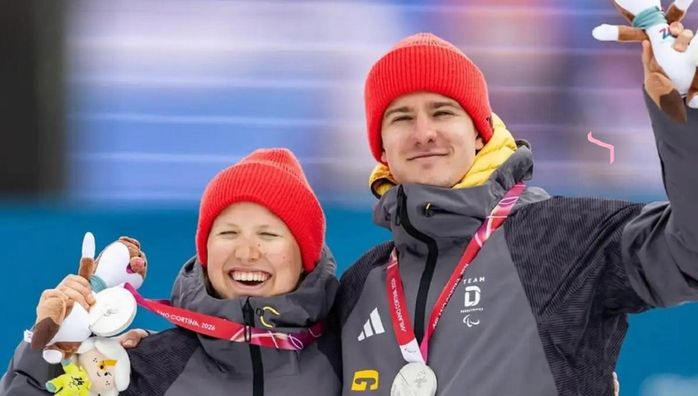 Німецька призерка Паралімпіади 2026 та її гайд публічно принизили росіян на п'єдесталі (ВІДЕО)